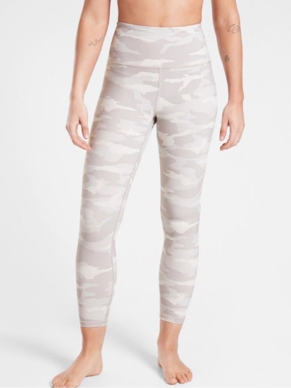Athleta Womens Elation 7/8 Tight Athletic Workout Legging Pants Camo Print Small